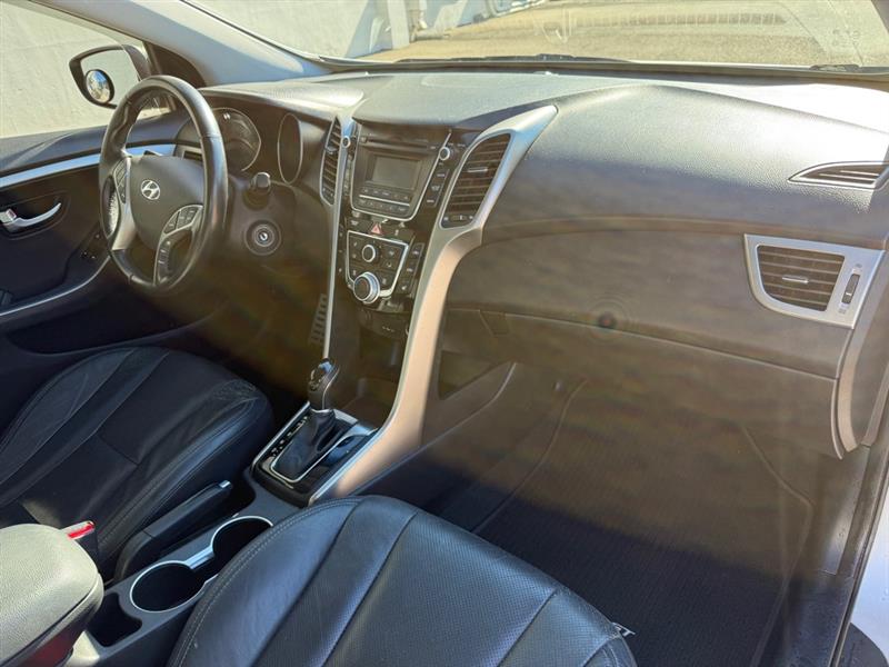 Hyundai Elantra GT A/T 2013