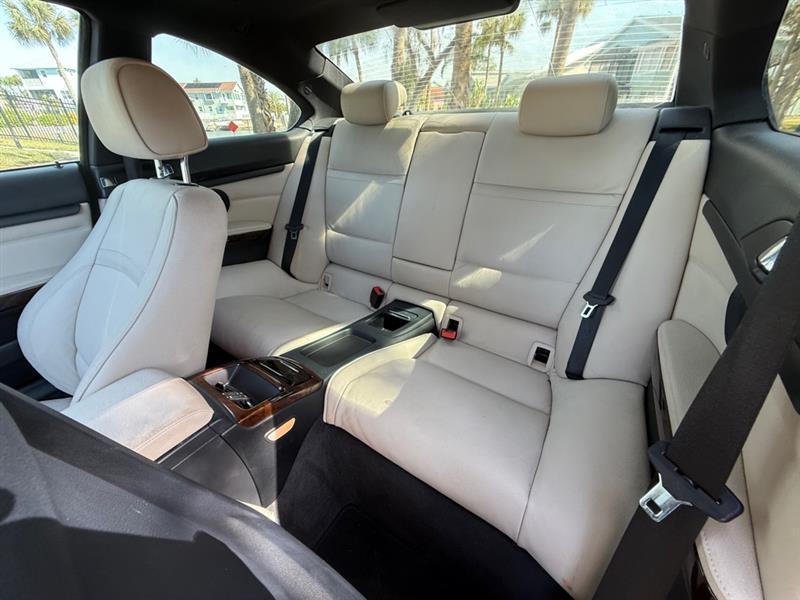 BMW 3-Series 328i Coupe 2013