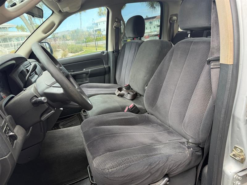 Dodge Ram 1500 ST Quad Cab Long Bed 2WD 2005