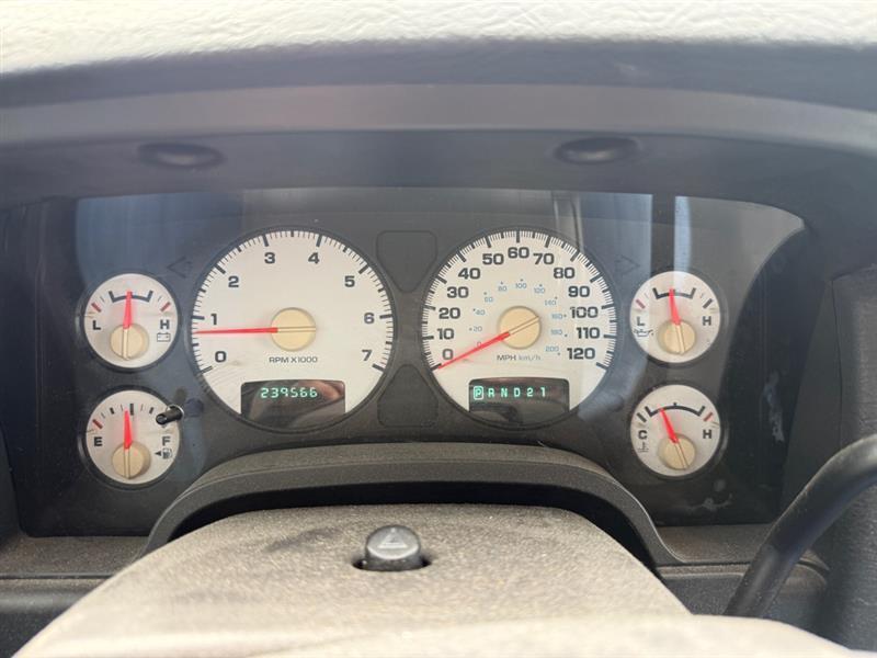 Dodge Ram 1500 ST Quad Cab Long Bed 2WD 2005