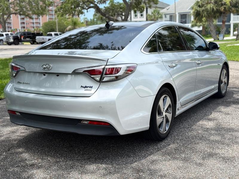 Hyundai Sonata Hybrid Limited w/Blue Pearl Interior 2017