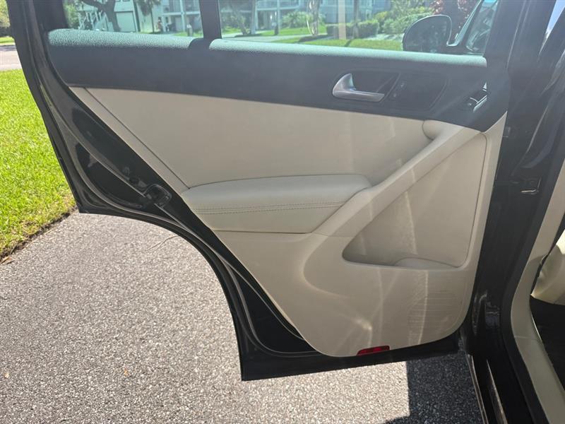 Volkswagen Tiguan SEL 2015