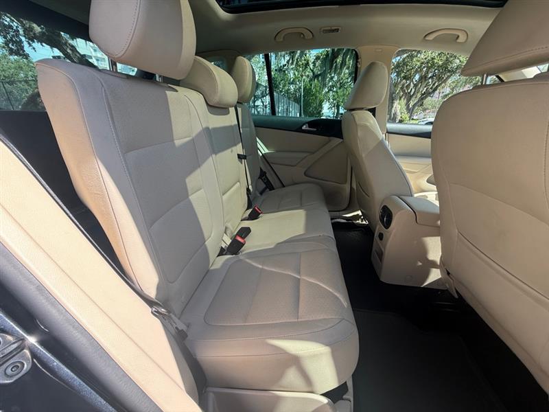 Volkswagen Tiguan SEL 2015