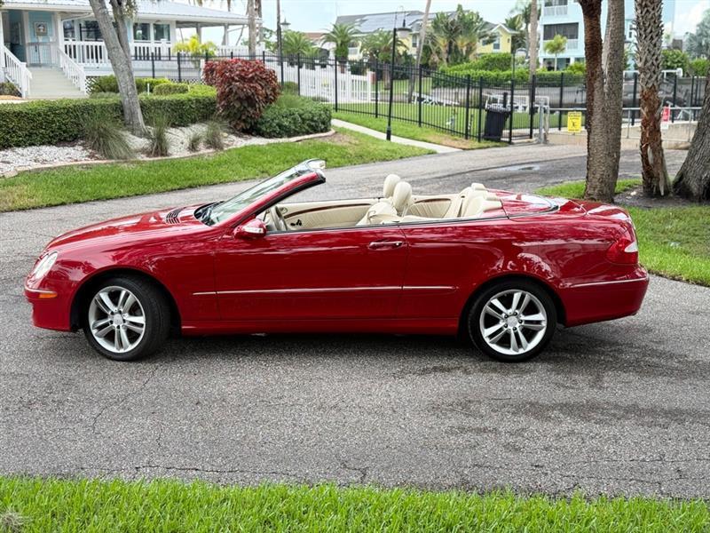 Mercedes-Benz CLK-Class CLK350 Cabriolet 2008