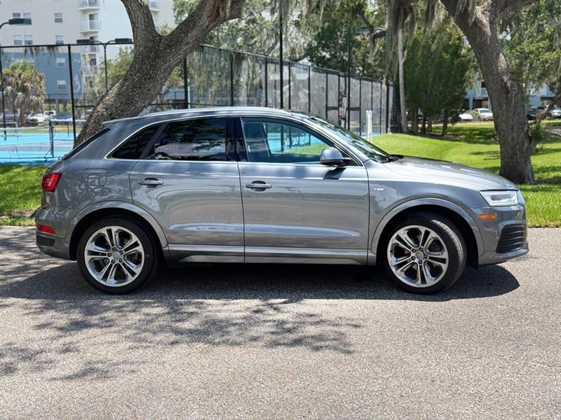 Audi Q3 Prestige quattro 2016