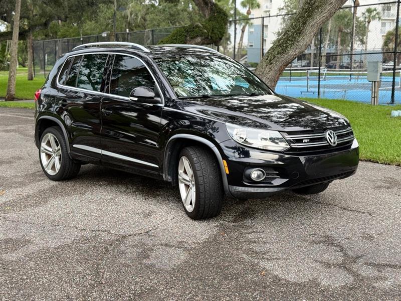 Volkswagen Tiguan S 2016
