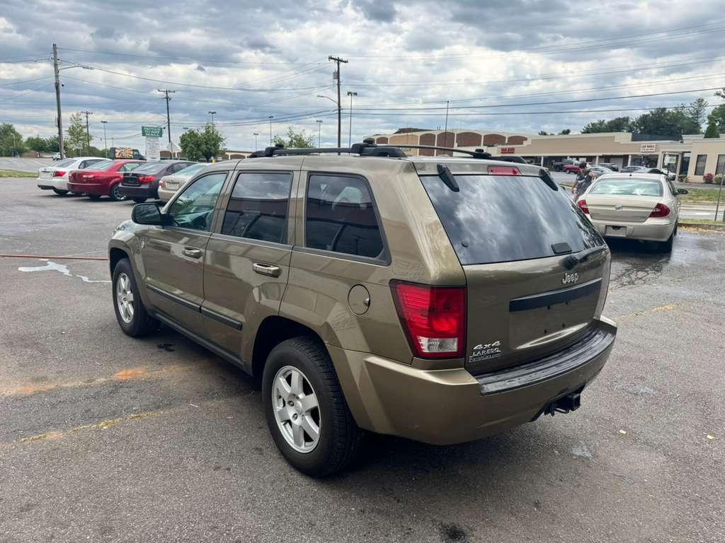 Jeep Grand Cherokee Laredo 4WD 2008