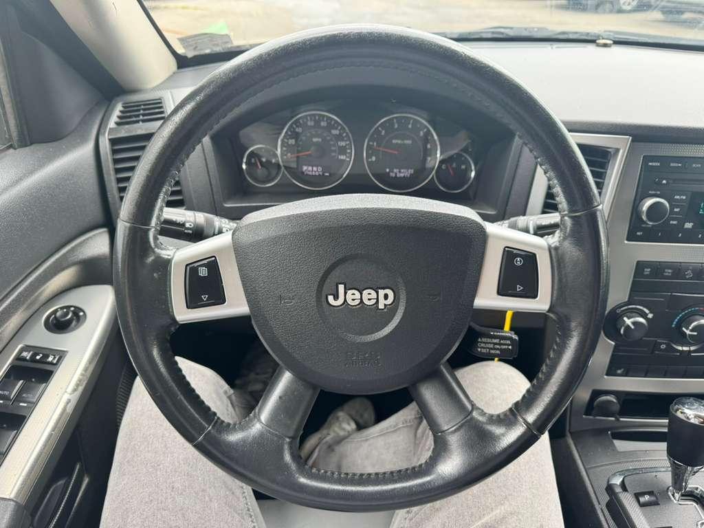 Jeep Grand Cherokee Laredo 4WD 2008