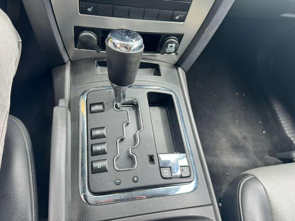 Jeep Grand Cherokee Laredo 4WD 2008