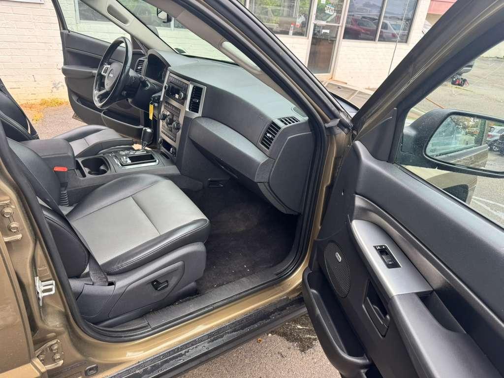 Jeep Grand Cherokee Laredo 4WD 2008