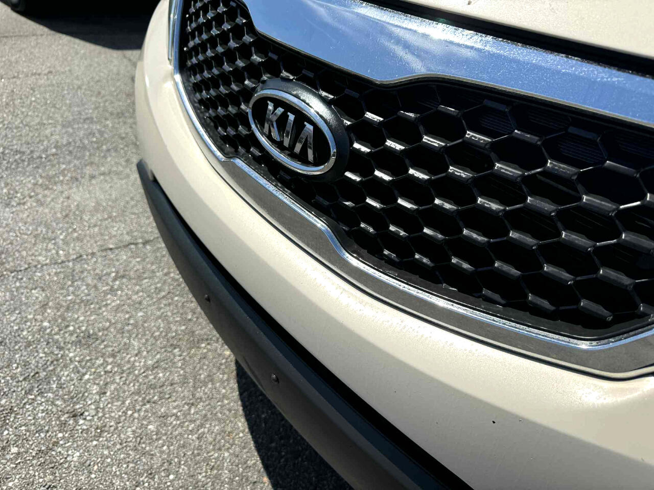 Kia Sorento LX 2WD 2011 Kia Sorento LX 2WD 2011