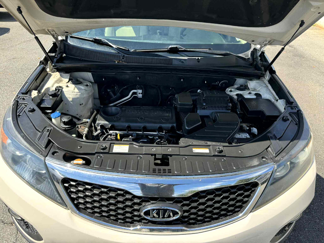 Kia Sorento LX 2WD 2011 Kia Sorento LX 2WD 2011