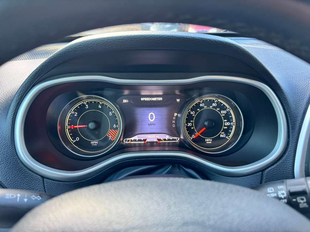 Jeep Cherokee Limited FWD 2015