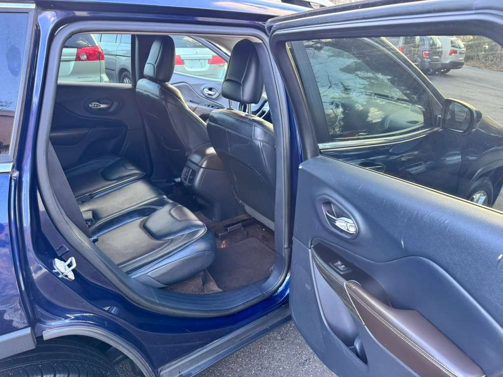 Jeep Cherokee Limited FWD 2015