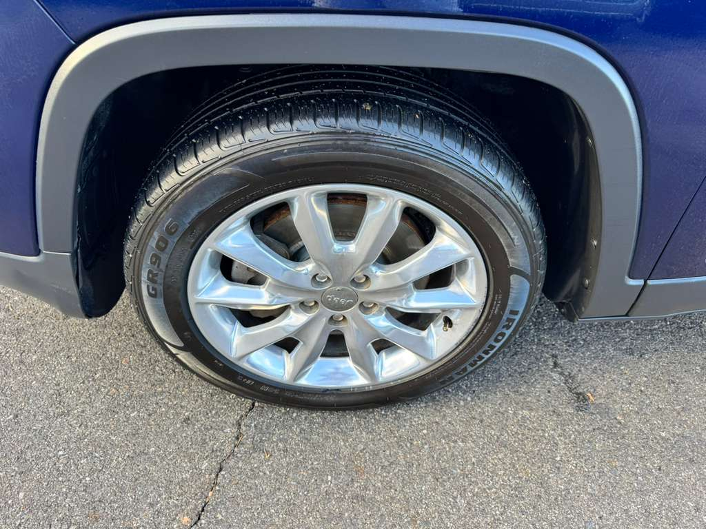 Jeep Cherokee Limited FWD 2015