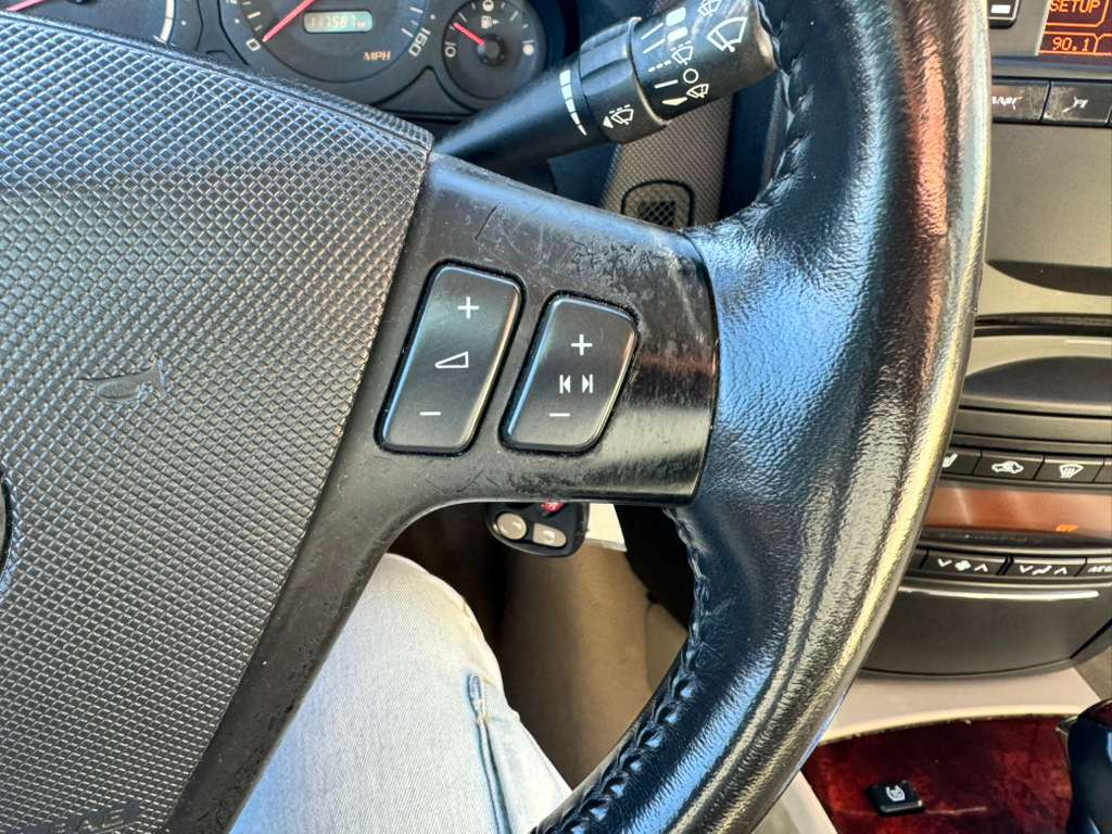 Cadillac SRX V6 2004