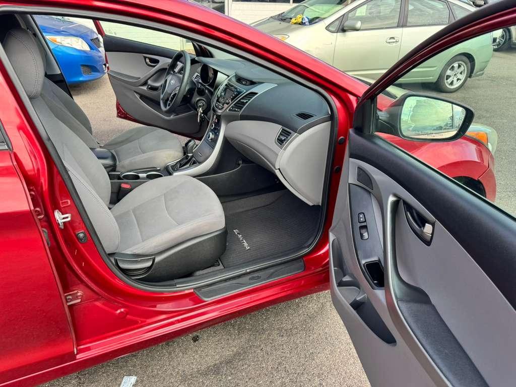 Hyundai Elantra Limited 2014
