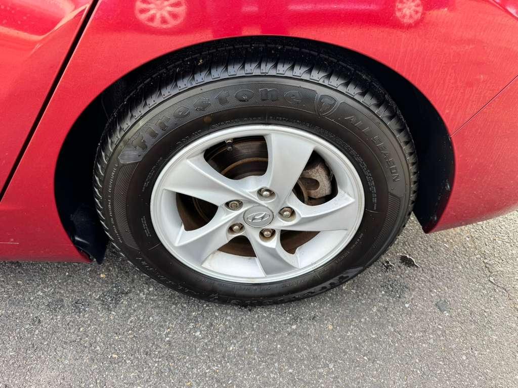 Hyundai Elantra Limited 2014