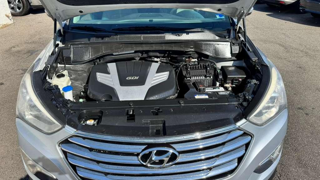 Hyundai Santa Fe SE AWD 2016