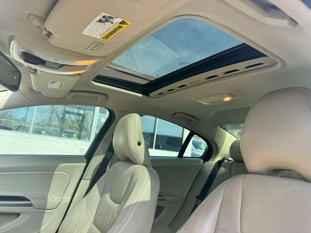 Volvo S60 T5 2014
