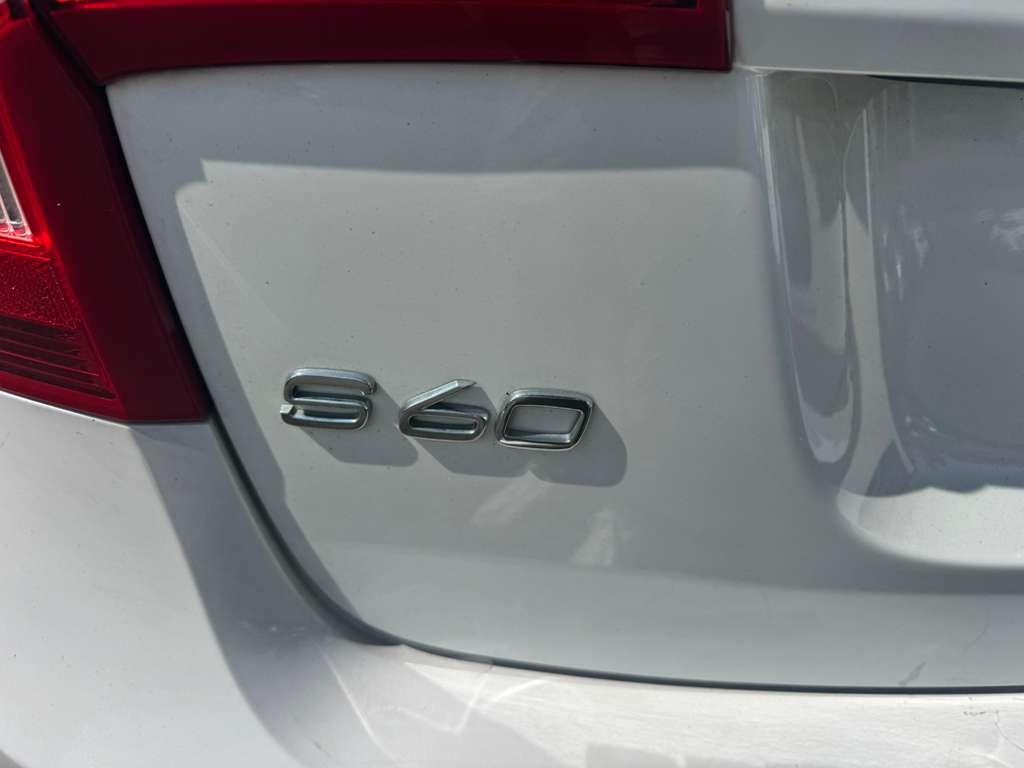 Volvo S60 T5 2014