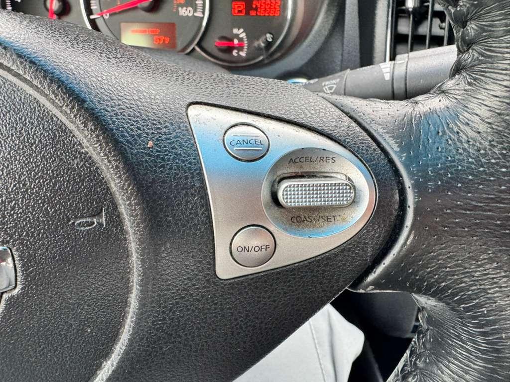 Nissan Maxima SV 2010