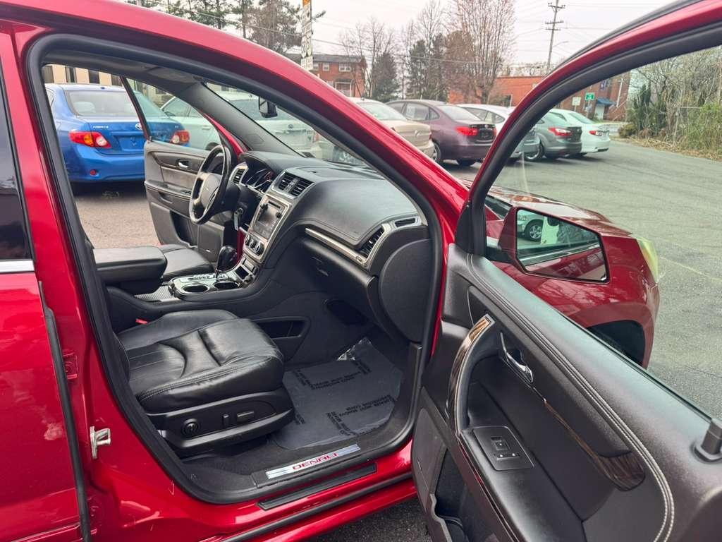 GMC Acadia Denali AWD 2014