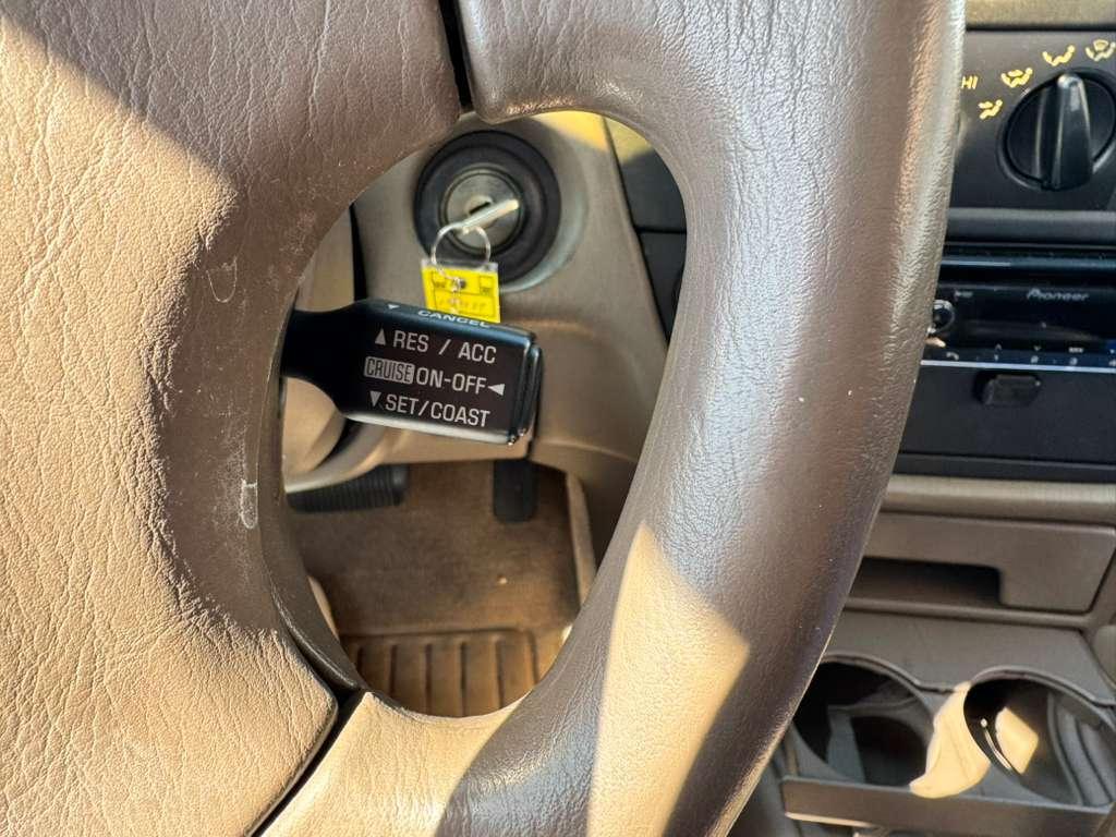 Toyota Camry LE 1995