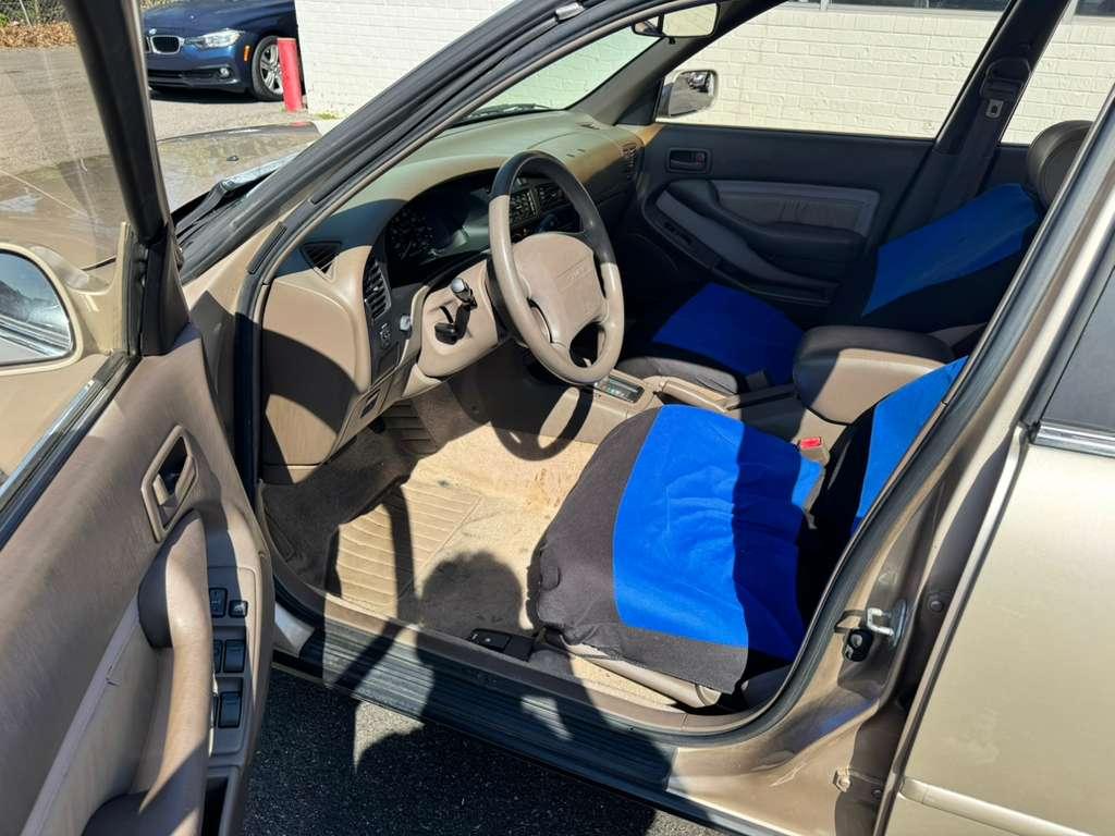 Toyota Camry LE 1995