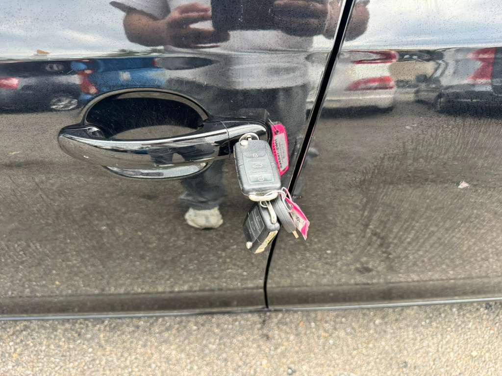 Volkswagen Jetta SE 2008