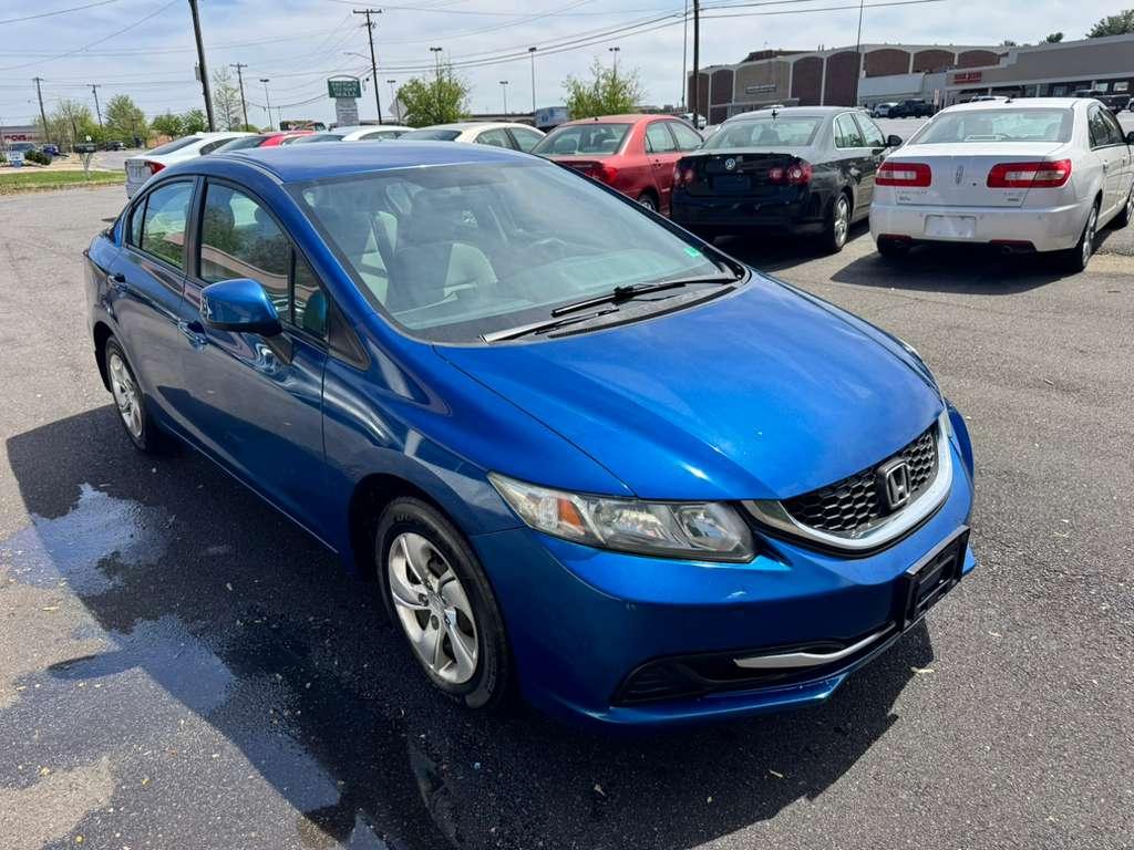 Honda Civic LX Sedan 5-Speed AT 2013