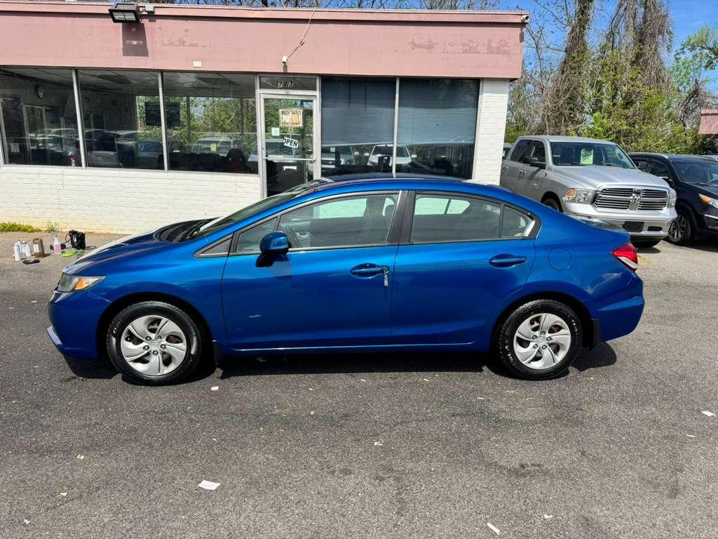 Honda Civic LX Sedan 5-Speed AT 2013