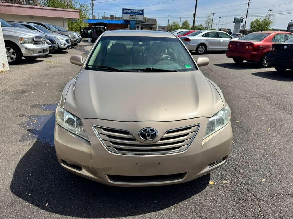 Toyota Camry LE V6 6-Spd AT 2009