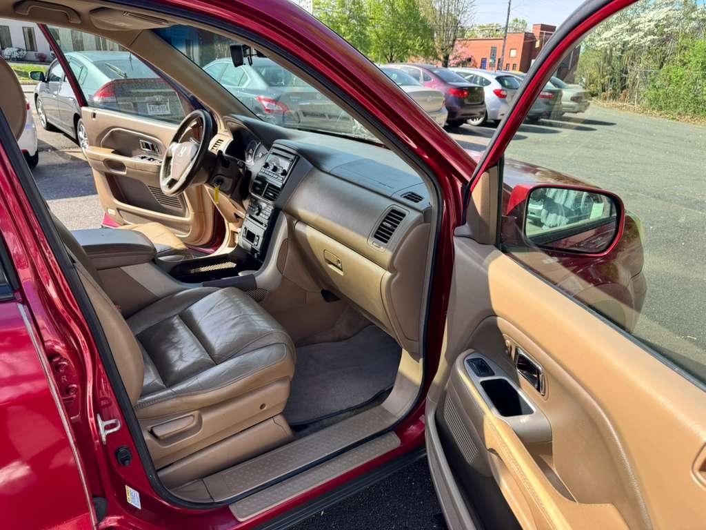 Honda Pilot EX 4WD w/ Leather and DVD 2006