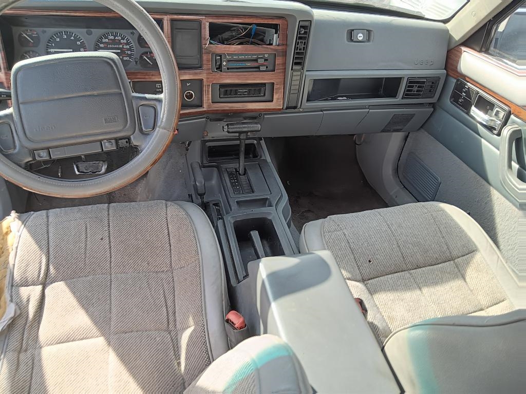 Jeep Cherokee  1996