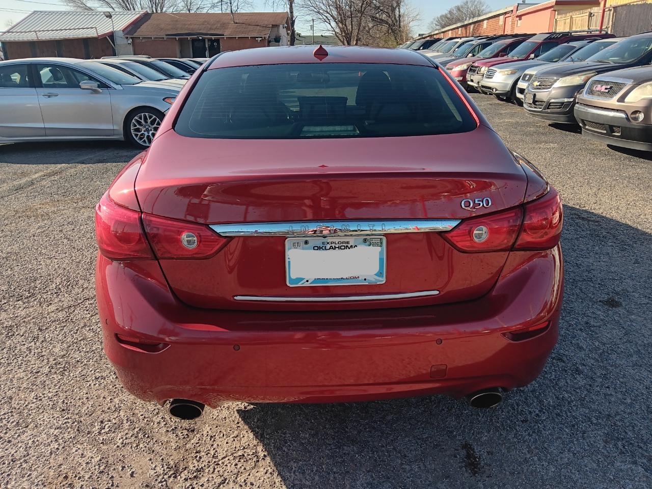 Infiniti Q50  2014