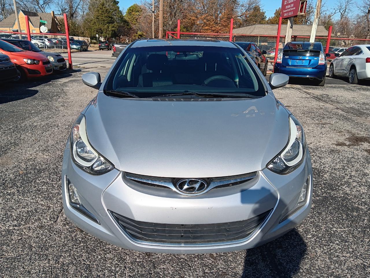 Hyundai Elantra  2016