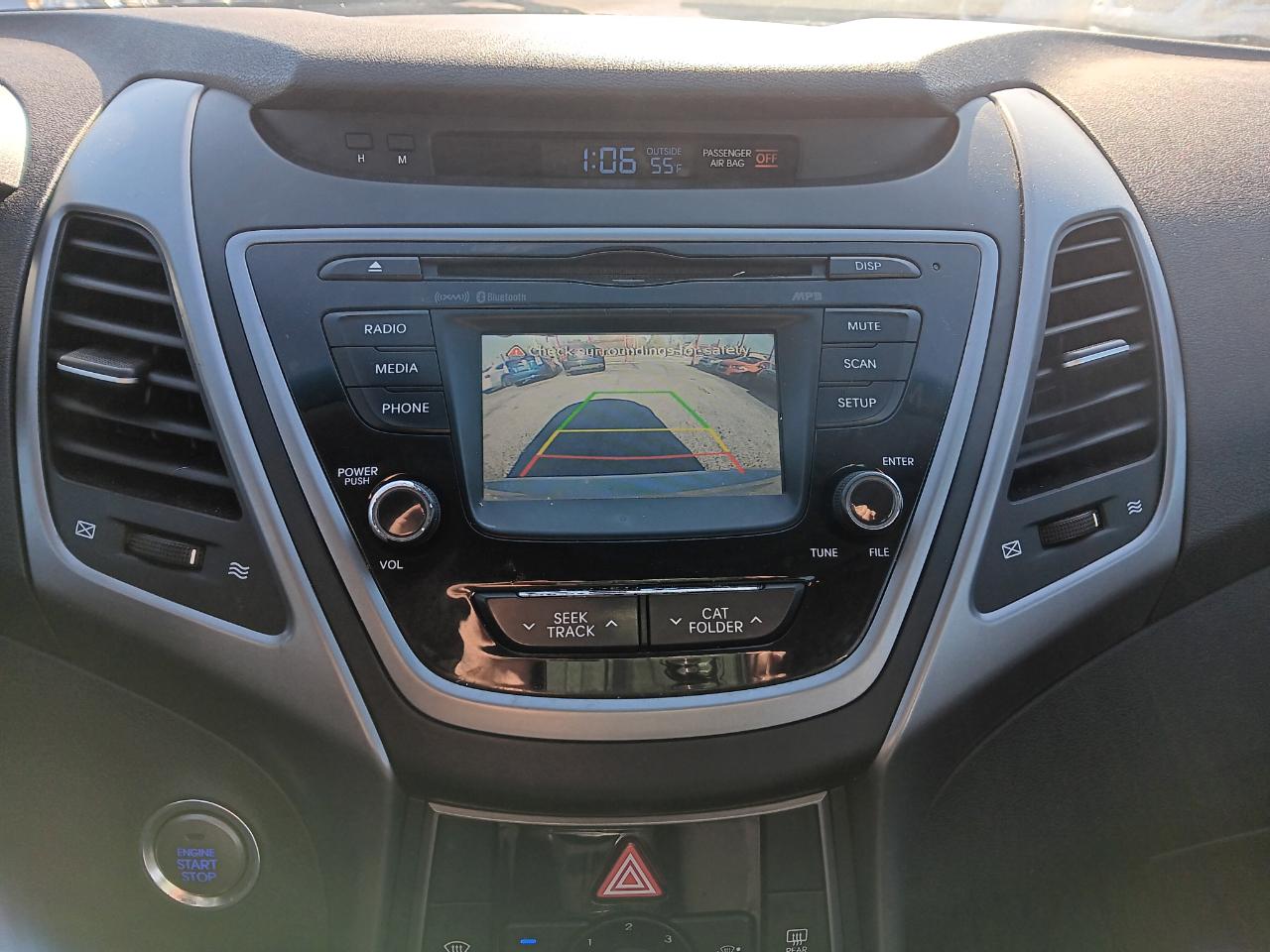 Hyundai Elantra  2016