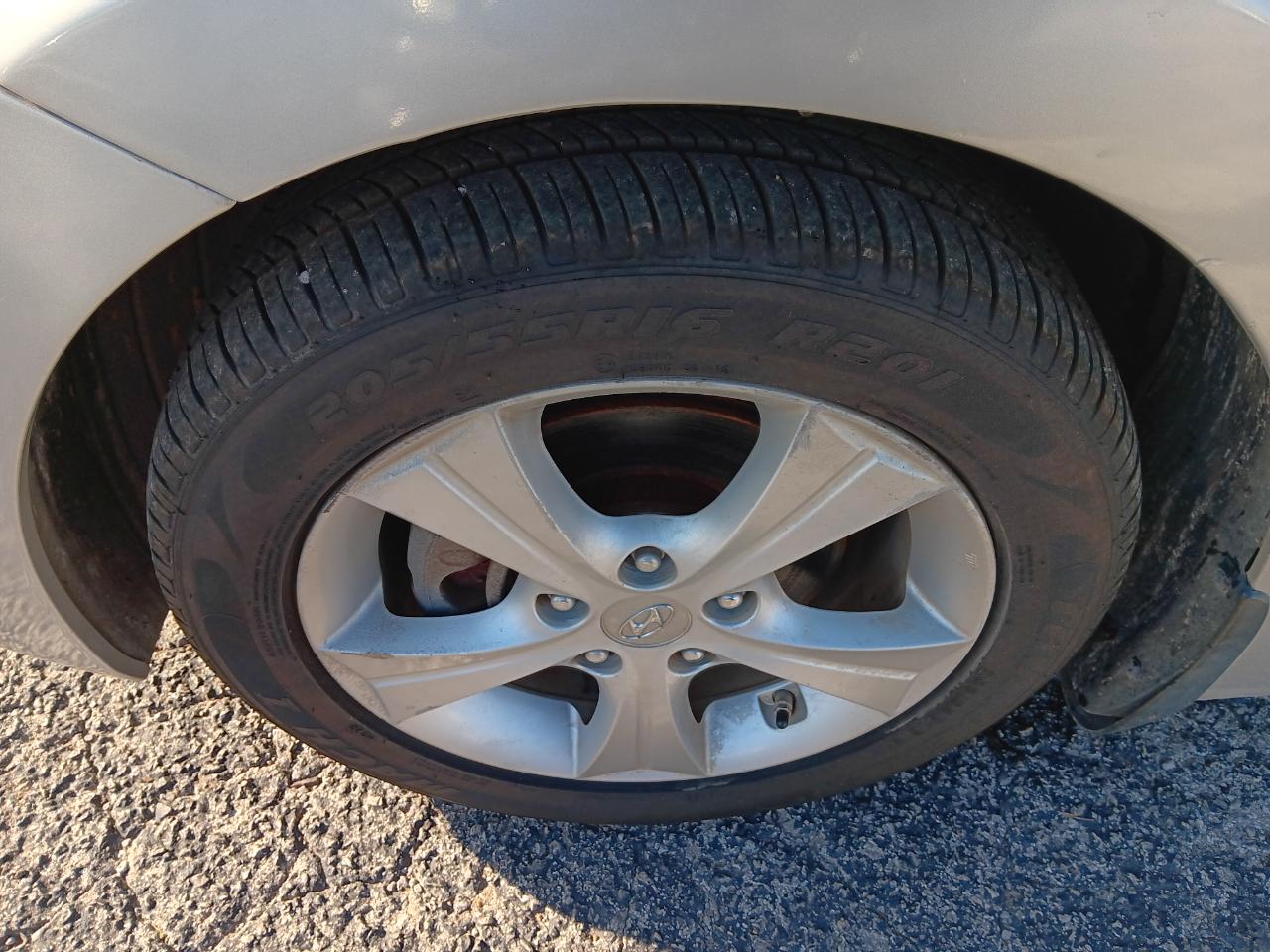 Hyundai Elantra  2016