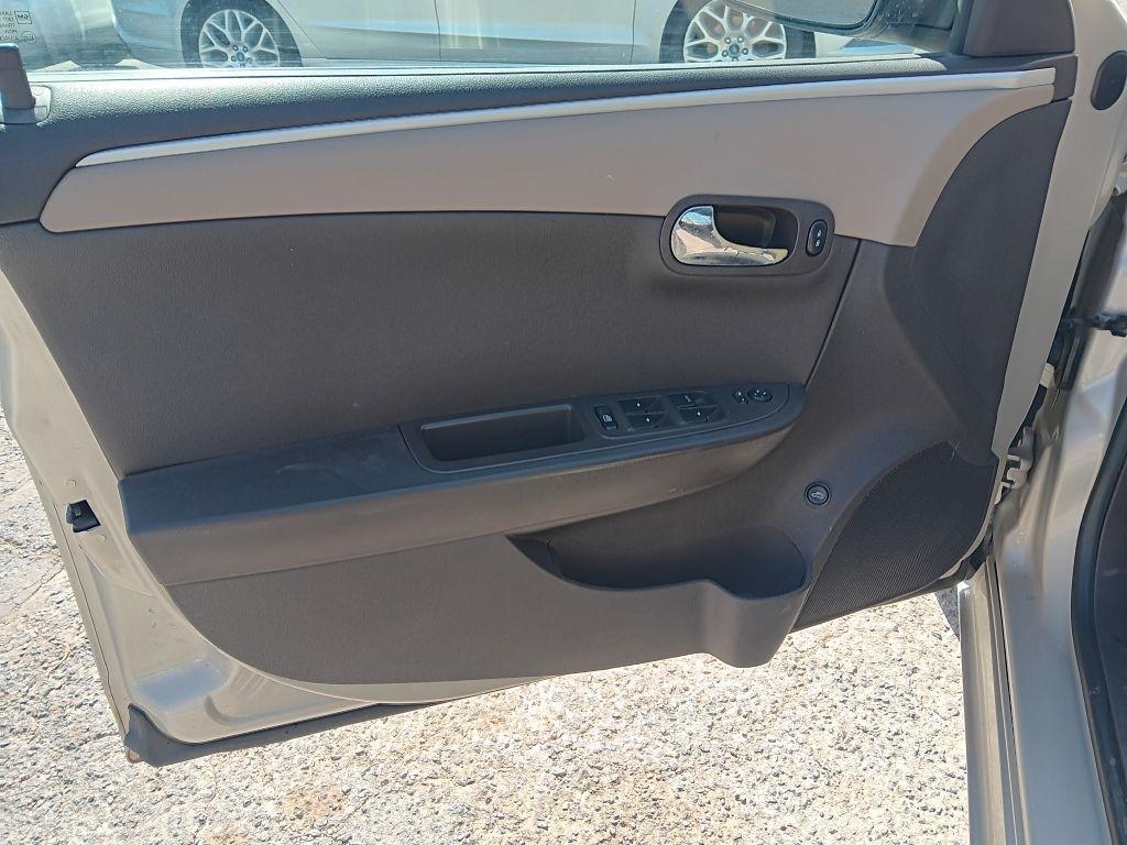 Chevrolet Malibu  2010