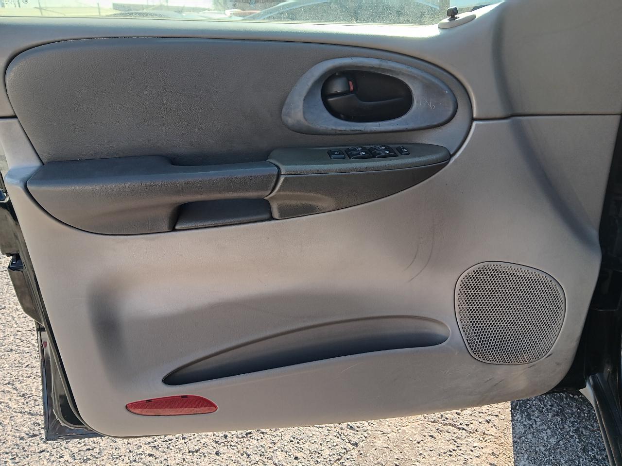 Chevrolet TrailBlazer  2004