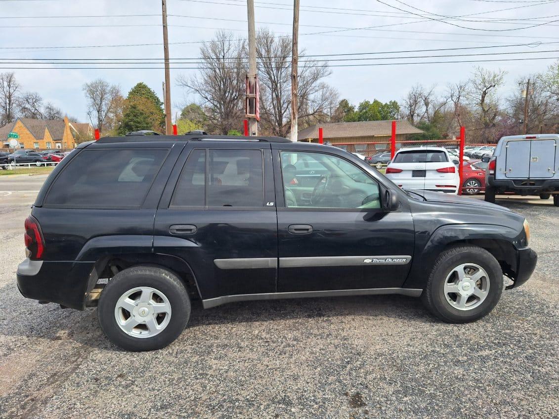 Chevrolet TrailBlazer  2004