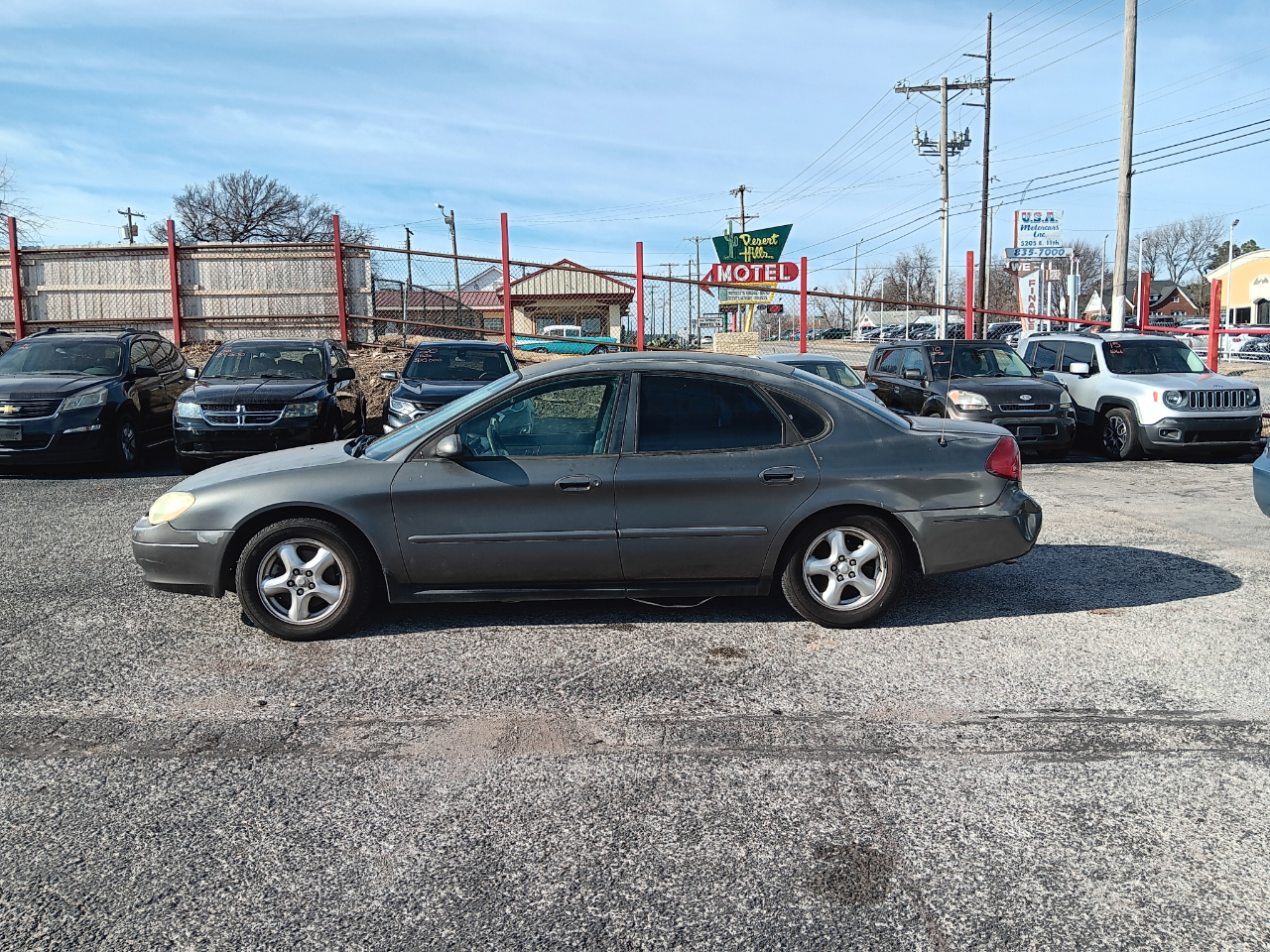 Ford Taurus SE 2003