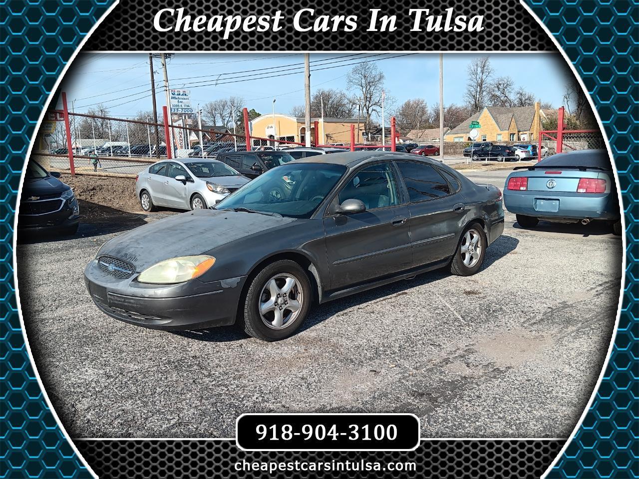 2003 Ford Taurus SE's photo