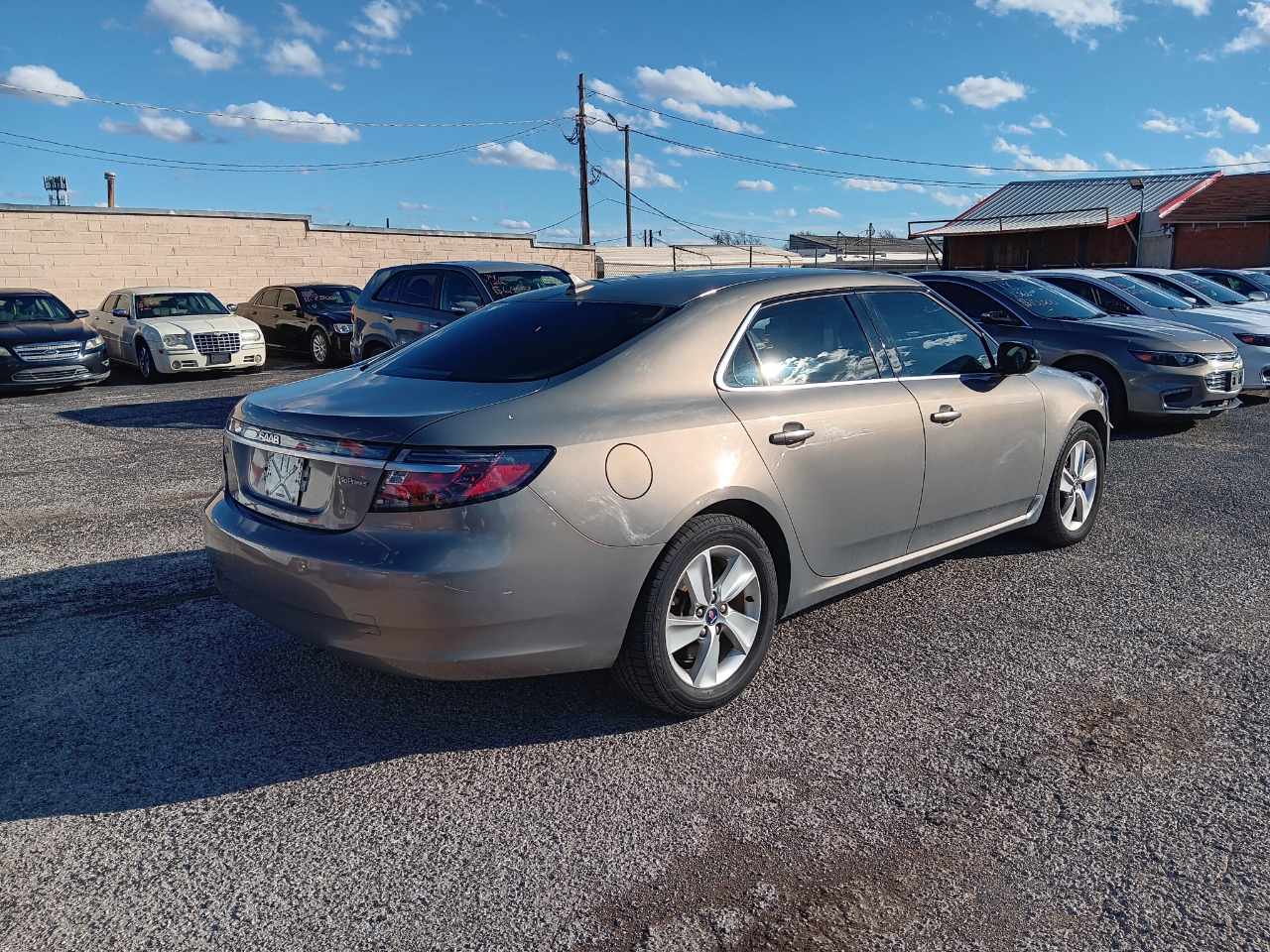 Saab 9-5  2011