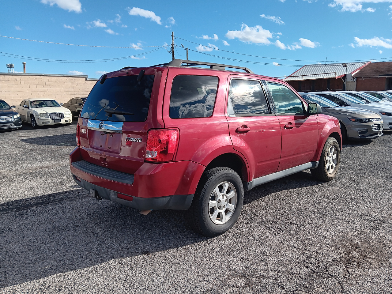 Mazda Tribute  2010