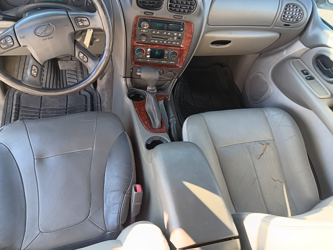 Oldsmobile Bravada  2004