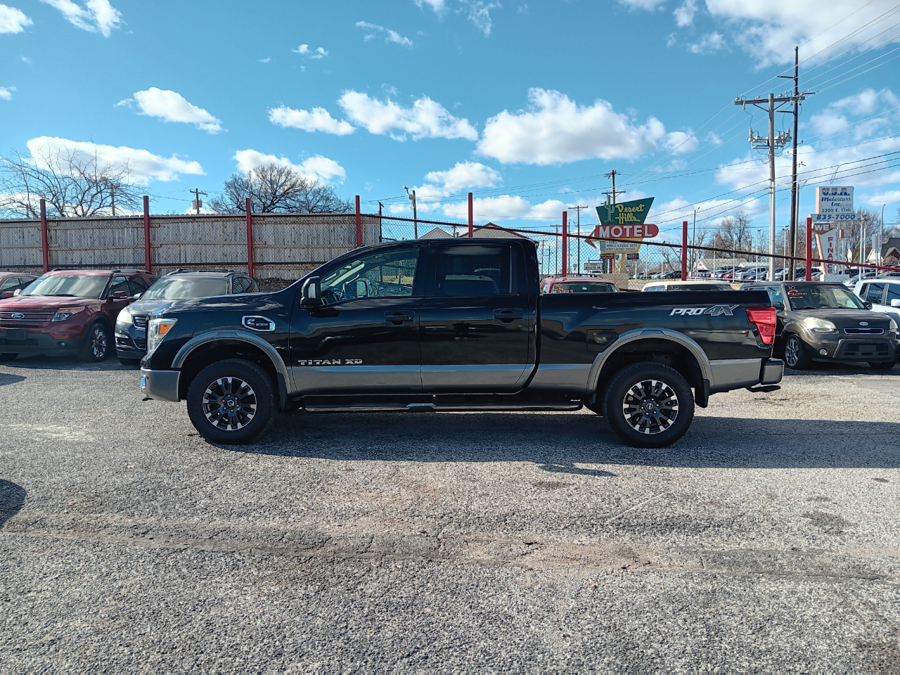 Nissan Titan XD  2017