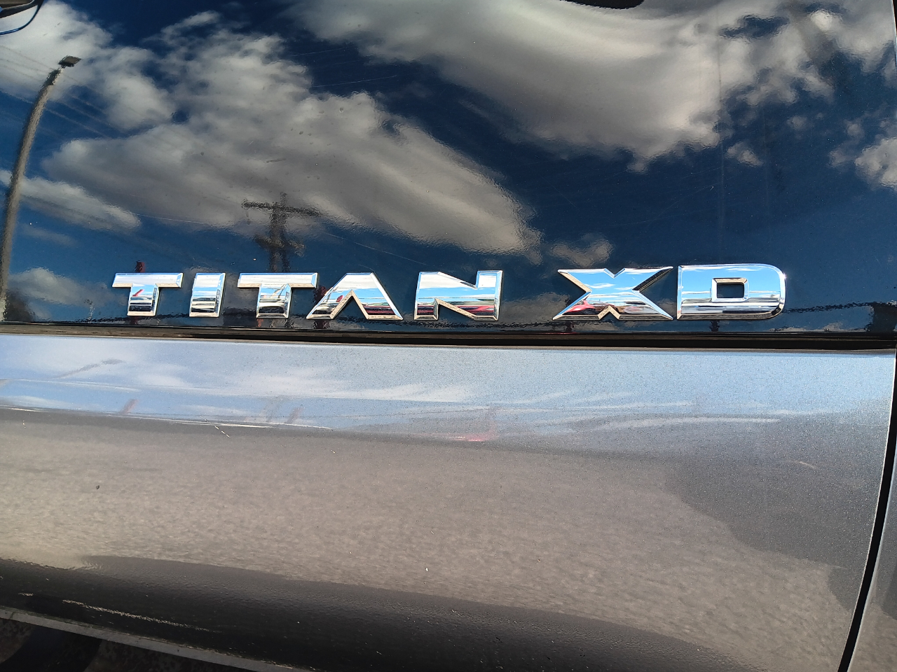 Nissan Titan XD  2017