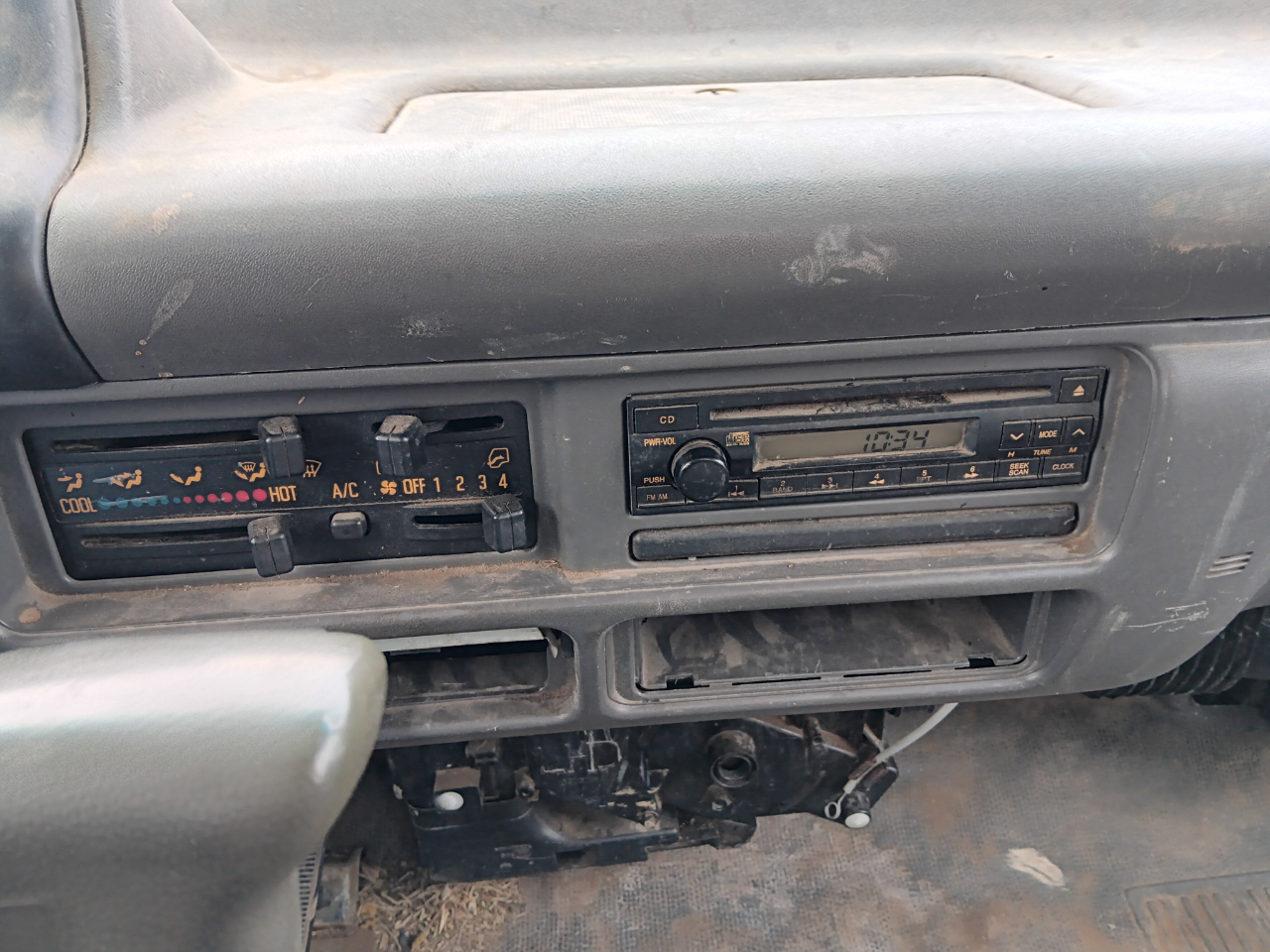 Chevrolet W35042  2005